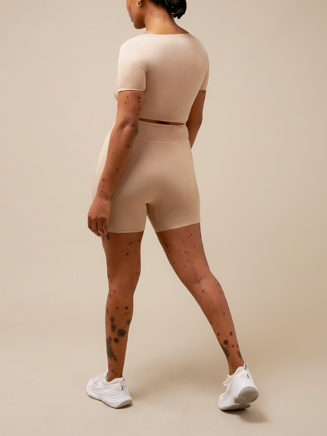 Activewear Shorts Set Khaki/Nude